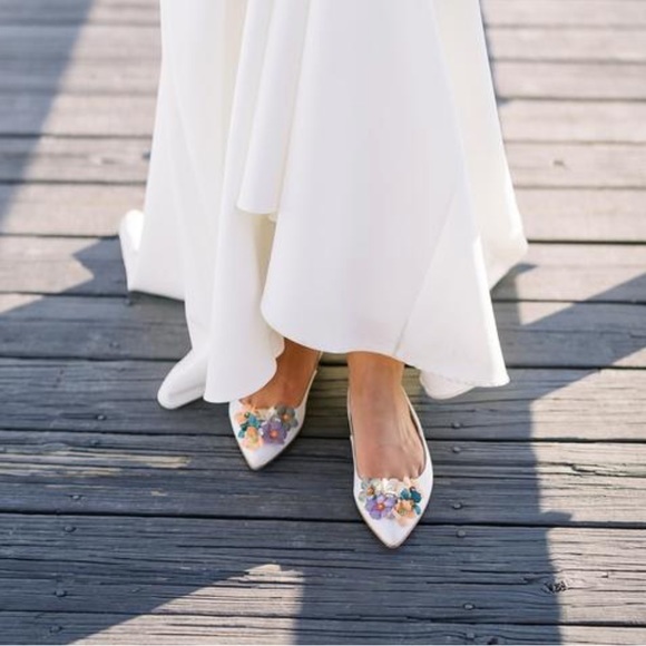 New Pokemaoke x BHLDN Alta 3D Flowers 6 Ivory Satin Floral Slingback Formal - Picture 11 of 12